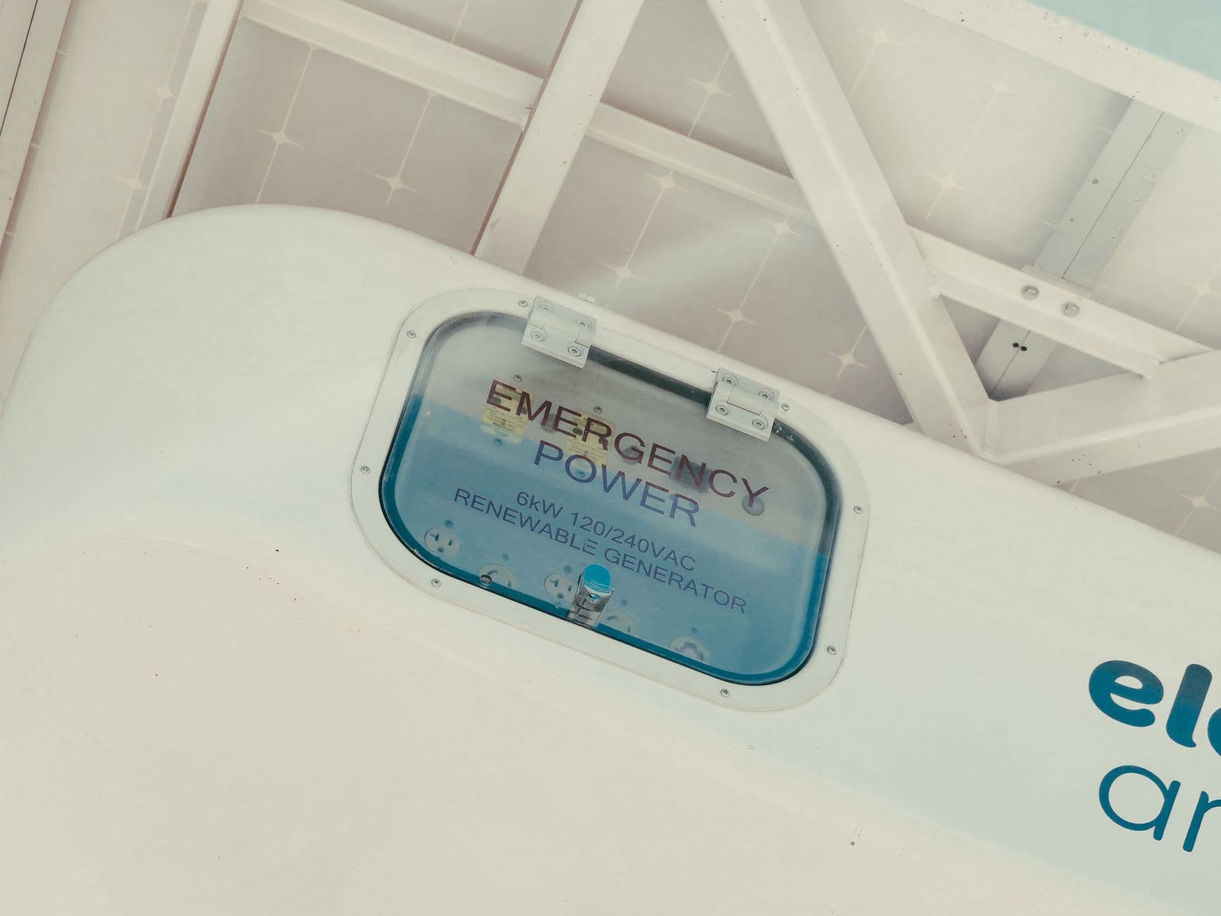 Europe’s C&I Solar & Storage Boom: Trust, Revenue‑Stacking and What It Means for Israel