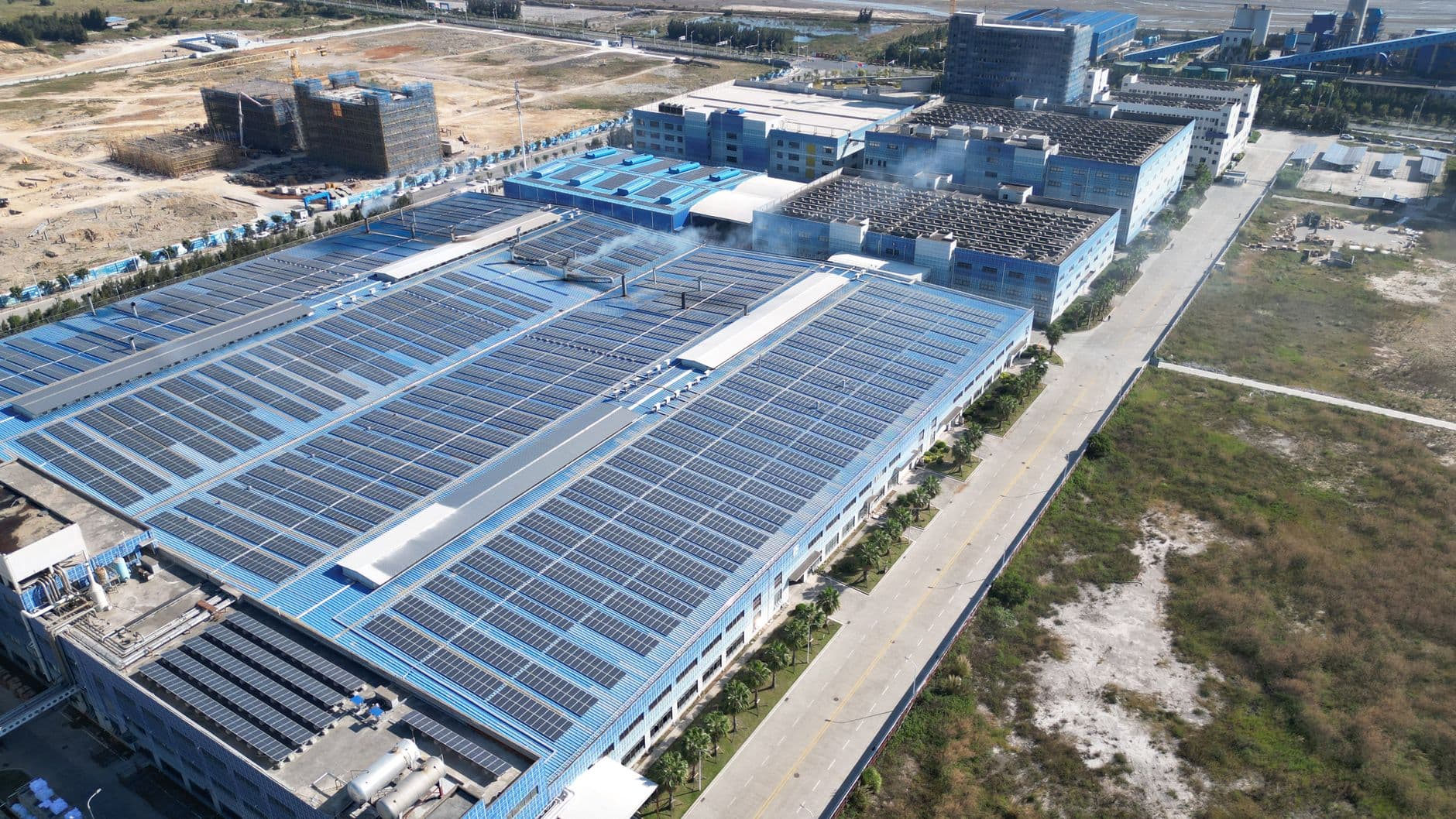 solar panels on commercial roof